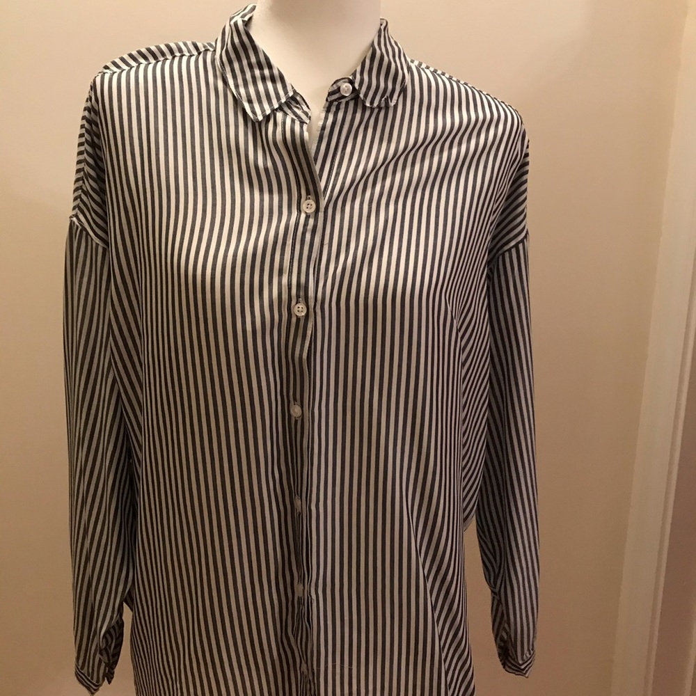 RELEASE Button down Shirt